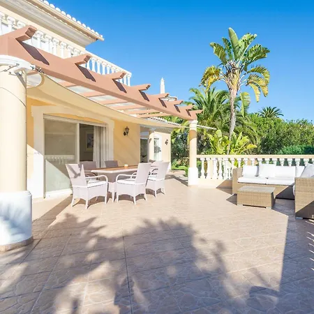 Lote 50 At Boavista * Lagos